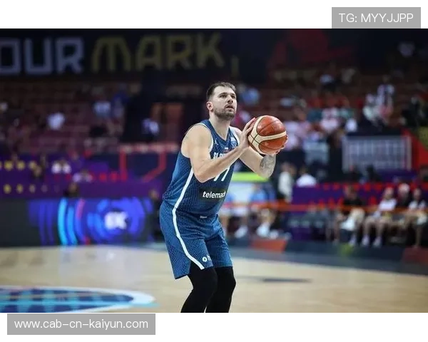 东契奇精准传球，独行侠传导球更加流畅