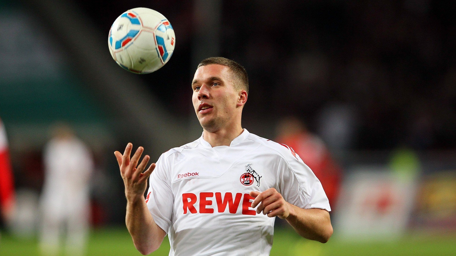 开云体育官网上-“新都垒球赛：巅峰对决，谁能一击制胜？”